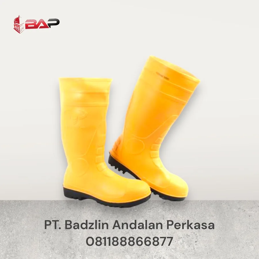 Sepatu Boot